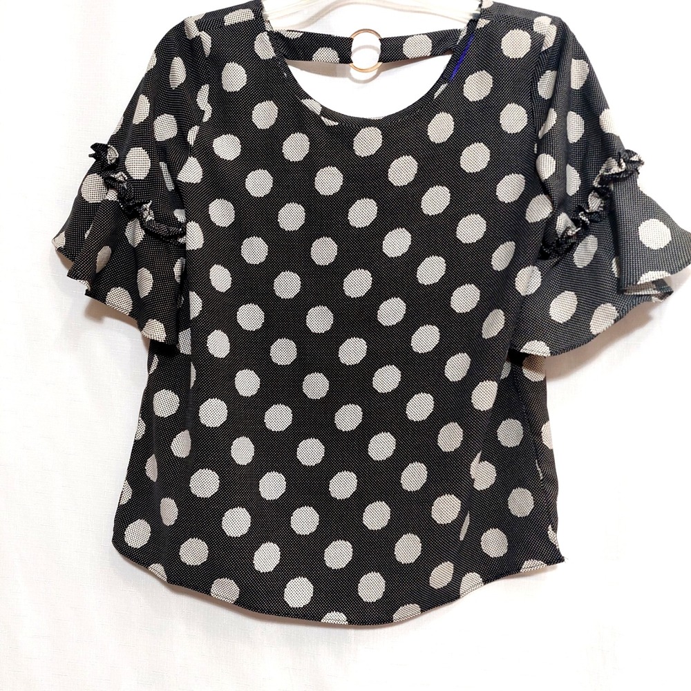 Emilio Pepe Italy Womens Small Blouse Short Ruffle Sleeve Buckle Detail at Neck